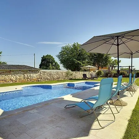 Orbanici Holiday home