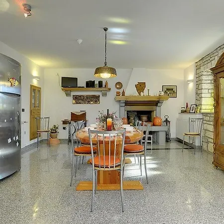 Orbanici Holiday home